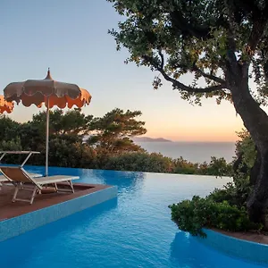 **** Hotel Boutique Torre Di Cala Piccola Italy