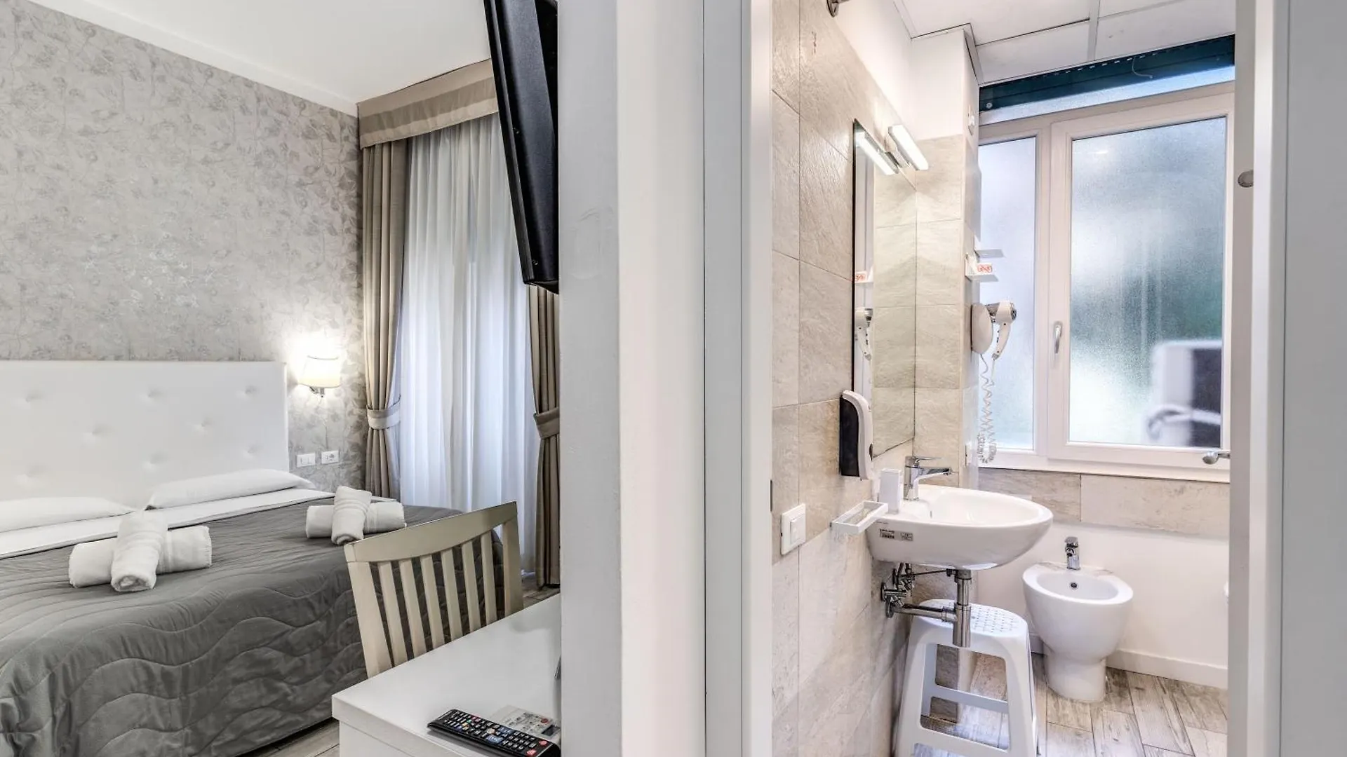 Gardenia Suite Rome 2*,  Italy