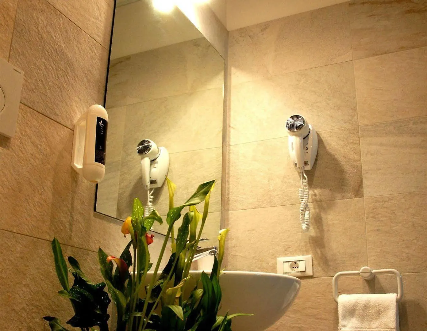 Gardenia Suite Rome 2*,  Italy